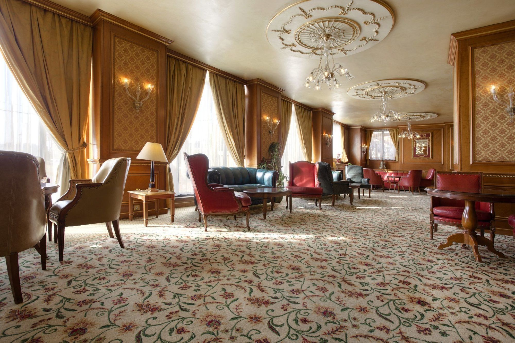 ホテル リージェンシー パレス アンマン エクステリア 写真 Interior of the hotel