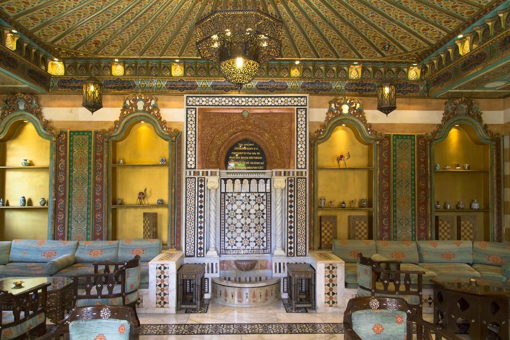 ホテル リージェンシー パレス アンマン エクステリア 写真 The hammam at the Hotel Casapueblo, Puertito, Gran Canaria, Spain